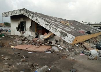 NPA PULLS DOWN SHANTIES, STRUCTURES ADJACENT PORT FACILITIES