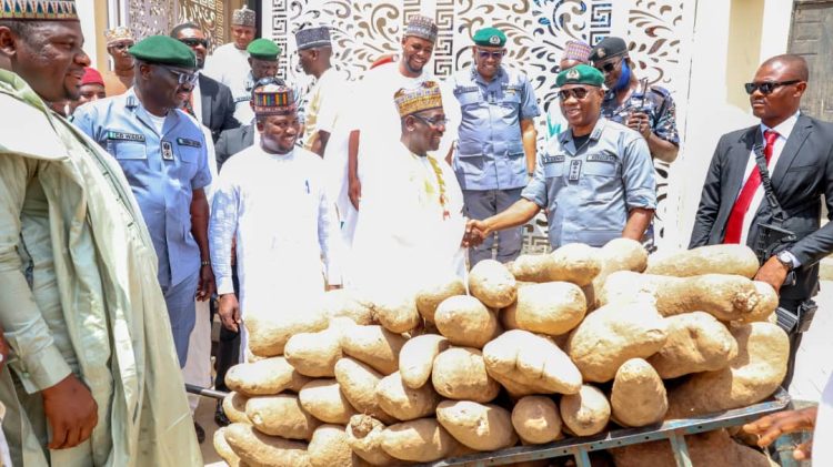 CUSTOMS CG URGES DAWANAU INT’L GRAIN MARKET TO AVOID ILLEGAL EXPORT, HOARDING