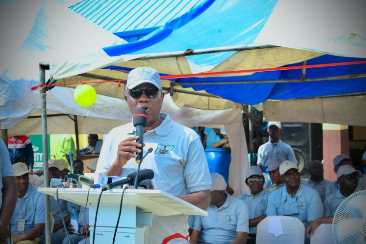 CUSTOMS CSR UNIT KICKS OFF INTERVENTION PROJECTS IN GRAND STYLE